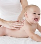 Massagem para bebés